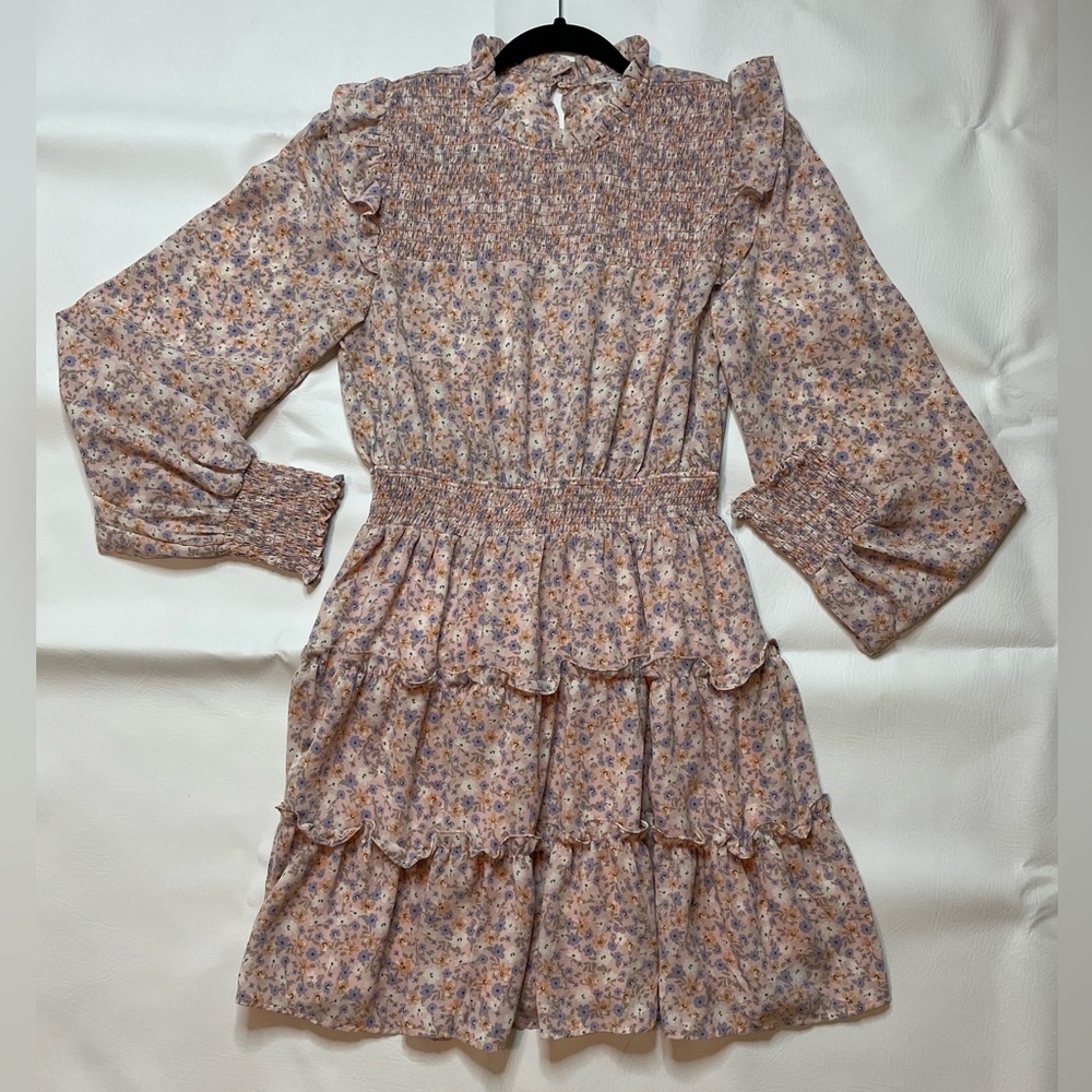 Floral Flowy Dress. By The River Brand. Size Large. EUC